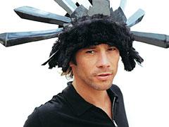 附件:jamiroquai_2005_240x180.jpg