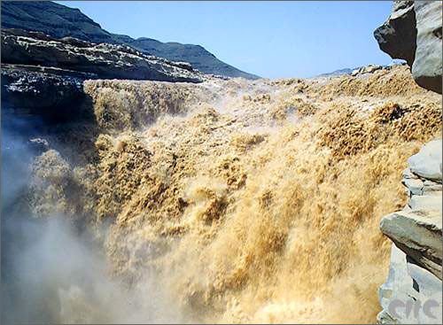 附件:中国最美八大瀑布1.jpg