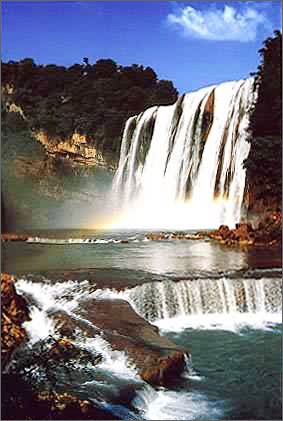 附件:中国最美八大瀑布5.jpg