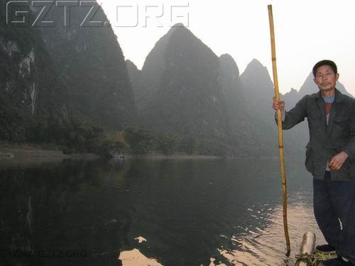 附件:aboat4.jpg
