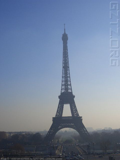 附件：巴黎铁塔3.jpg