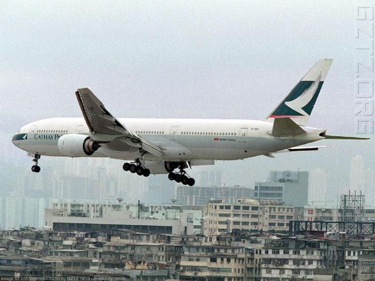 附件：国泰航空B777.jpg