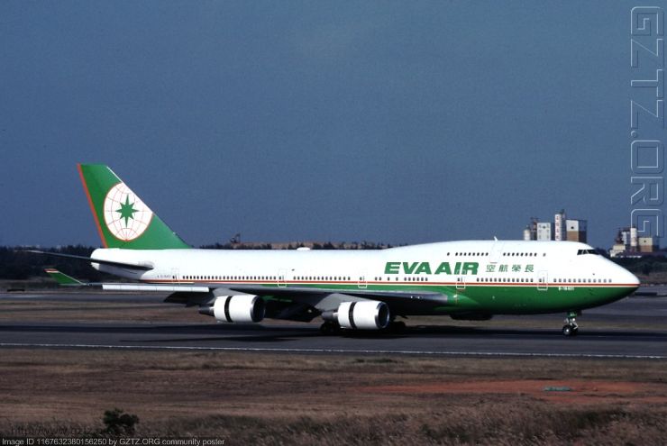 附件：长荣航空B747-400.jpg