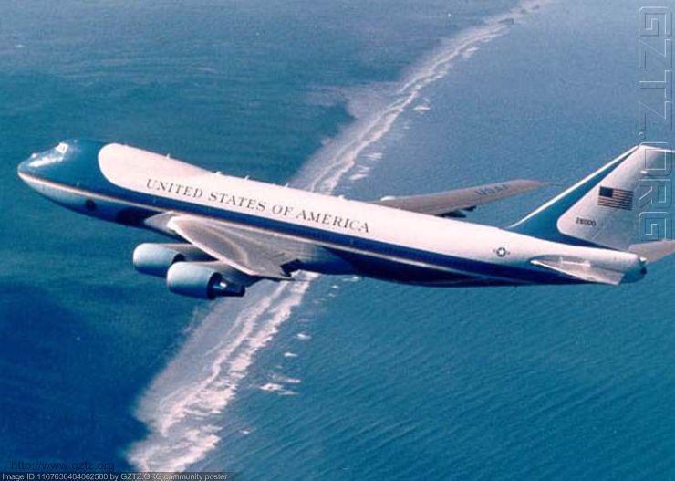 附件：美国空军一号B747-200B.jpg