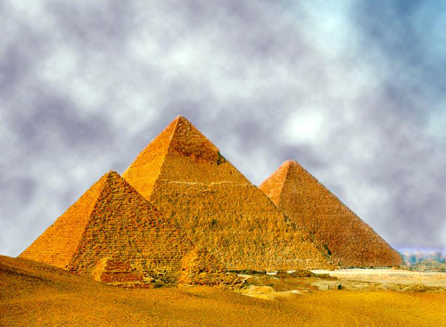 附件：埃及金字塔-.bmp
